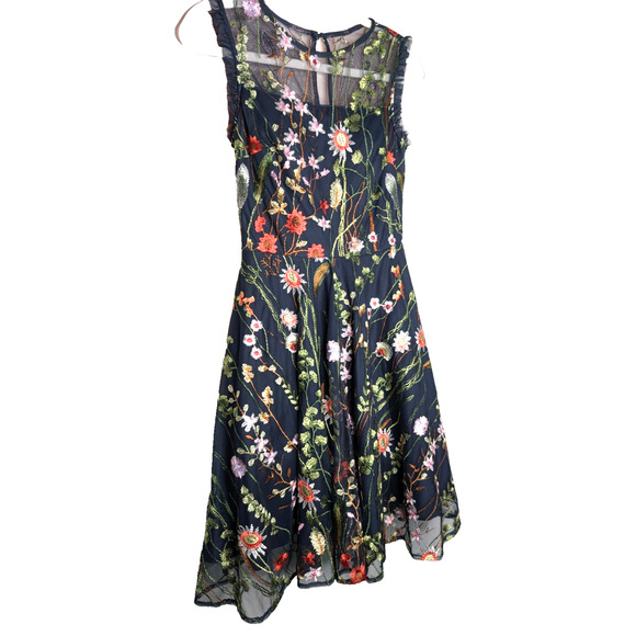 Morgan & Co Navy Lace Floral Embroidered Illusion Garden Fairy Short Formal Gown - Picture 9 of 16